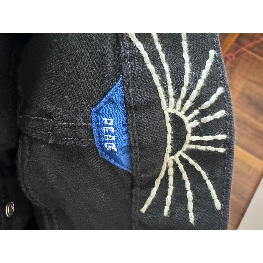 Daily Blue‎ Women's Black Flare Peace Jeans Size 30 Tall 33
